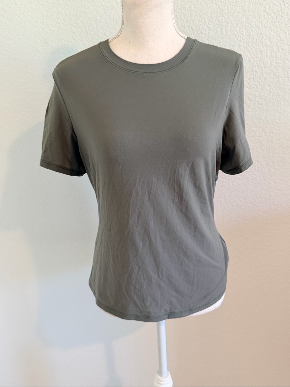 SKIMS Short Sleeve Tee in Olive Green